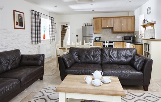 Bidwell - Living Space