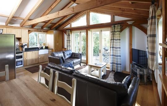 Torr - Open Plan Kitchen Diner and Living Room