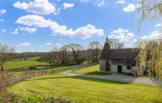 The Oast House with views of the lake