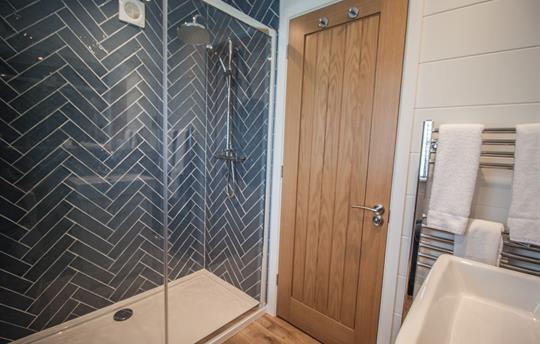 Ensuite Shower Room in Willow Lodge