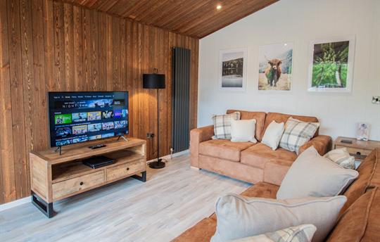 Living Room at Aspen Lodge