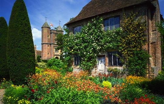 Sissinghurst Castle And Gardens