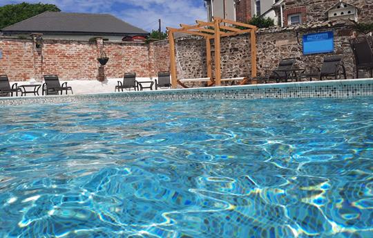 Heated Outdoor Swimming Pool