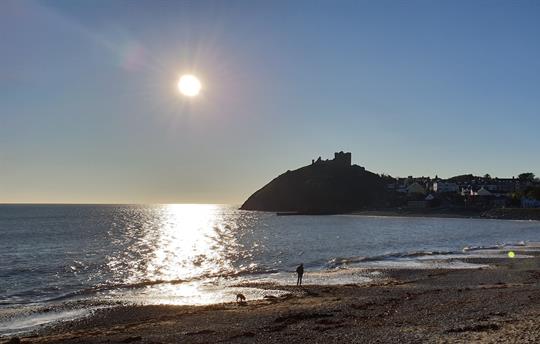 Criccieth beach and castle - 4 miles away