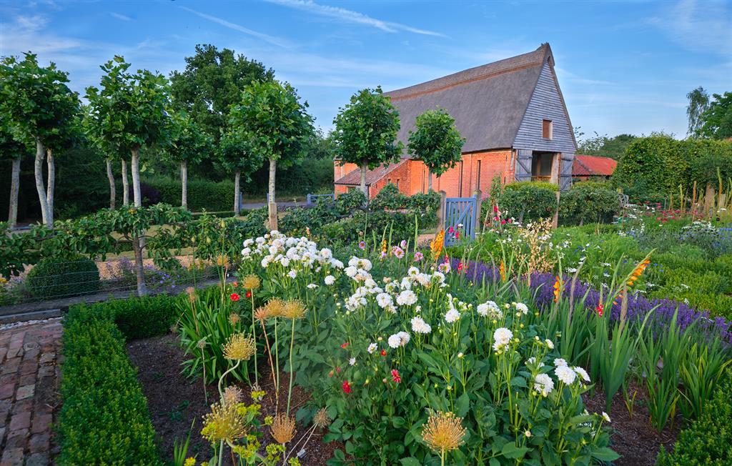 Hoste Barn from the pottager garden