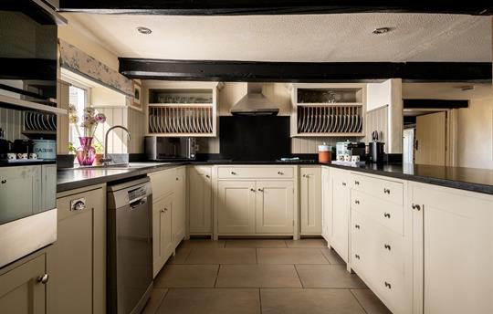 Tincleton Lodge Kitchen 