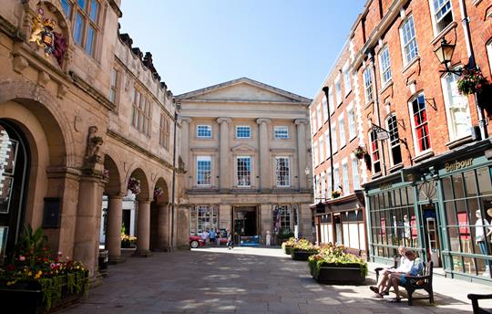 Medieval streets, independent shops in Shrewsbury
