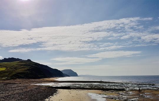Charmouth Beach - 2 Miles away