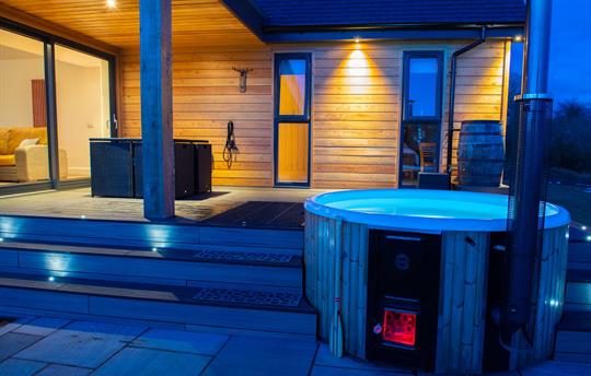 Skarguard wood-fired hot tub