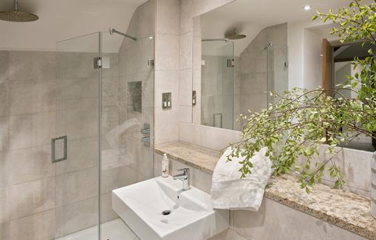 Jack's Barn, bedroom 3 bathroom