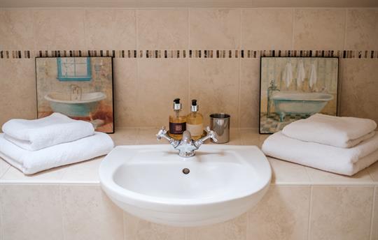 Badger En-suite Bathroom