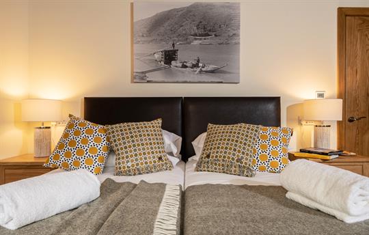 Warm and cosy bedroom