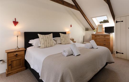 Meadow Super King bedroom