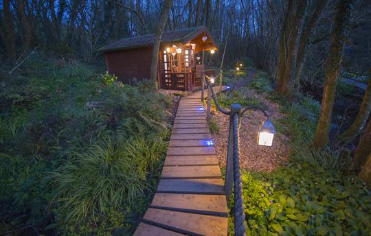 Hot Tub in the woods