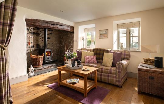 Ghillies - Living Room