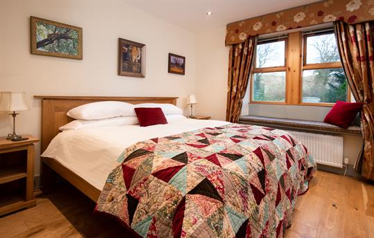Superking bedroom at Gate Lodge, Northumberland
