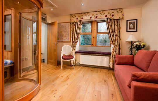 Relaxation room with infrared sauna, Gate Lodge