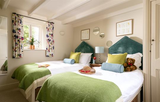 Peace and Plenty twin room