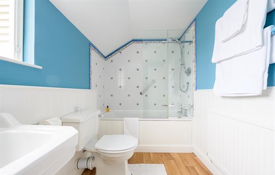 Grosvenor bathroom with views over walled garden