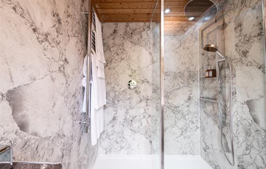 Shower Room with infinity rain shower