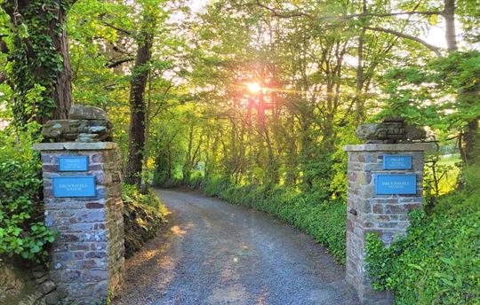 Gates to Broomhill Manor