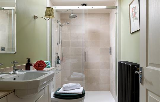 The Cow shed Ensuite Shower Room