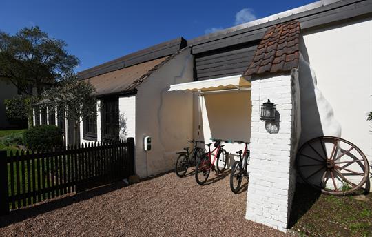 Covered bicycle parking area 