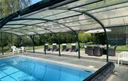 Pool sun terrace