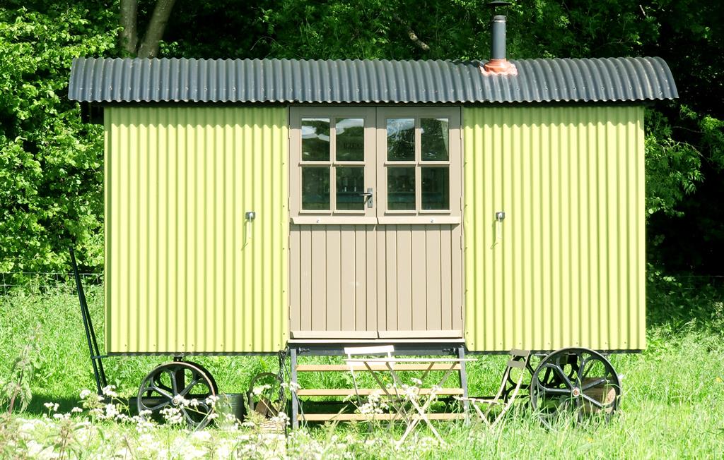 Boundary shepherd's hut