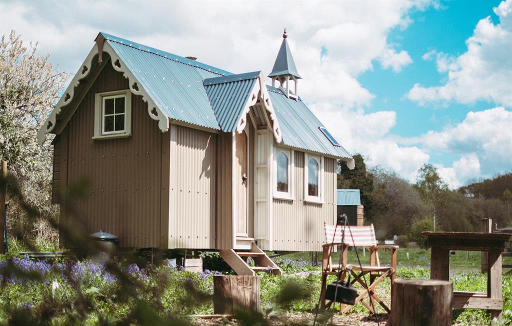 St Brides en-suite tiny glamping house is styled a