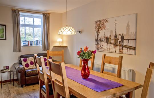 Family friendly dining