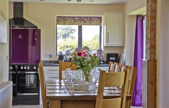 Perfect dining for a group of family & friends