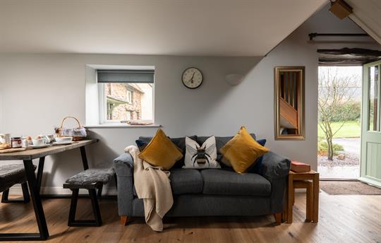 2024 Jonquil Cottage Open Plan Living