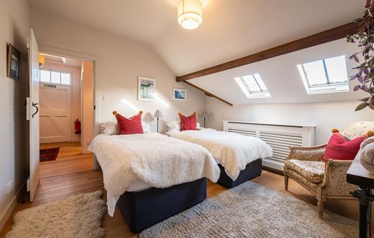 Stable Cottage Twin Bedroom