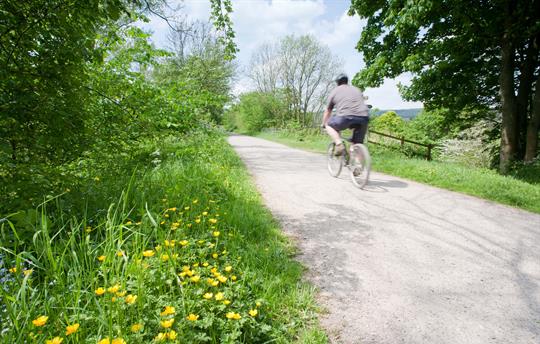 Cycling on the Monsal Trail