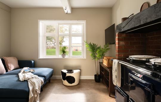 Snug off kitchen with Aga