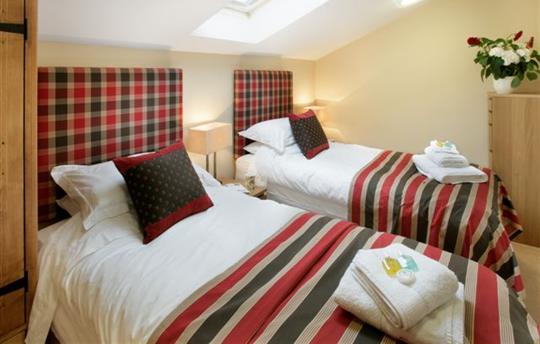 Meadow Byre Twin Room