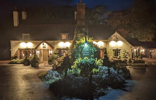 Pipe & Glass michelin star restaurant close by