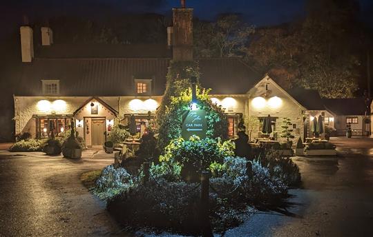 Pipe & Glass michelin star restaurant close by