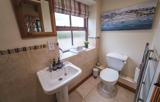 Fox King Bedroom En-Suite