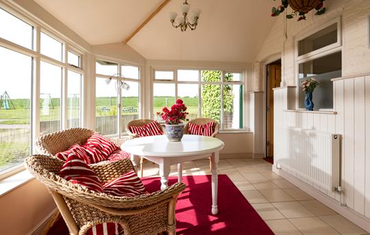 Hind's Cottage Conservatory. Heritage Escapes