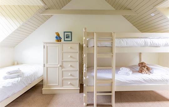 Chough Cottage, Broomhill Manor