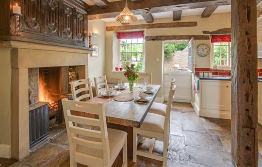 Kitchen / dining with real fire