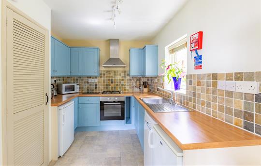 Nightingale Cottage, Broomhill Manor