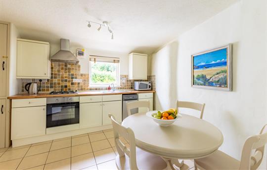 Fulmar Cottage, Broomhill Manor