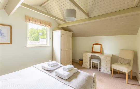 Fulmar Cottage, Broomhill Manor