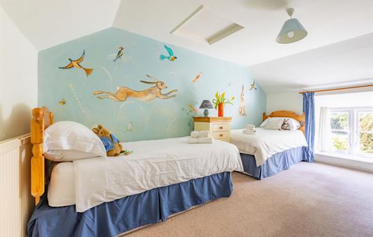 Twin Bedroom at House Cottage, Broomhill Manor