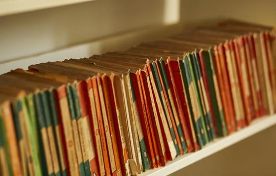 Top Cottage sitting area