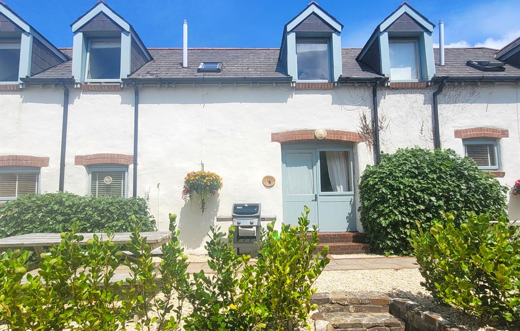 Front of Puffin Cottage