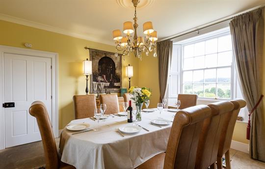 Farmhouse dining room